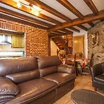 El Cabanon De * Pimiango