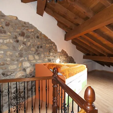 El Cabañon De Pimiango