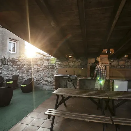 منزل ريفي El Cabanon De *