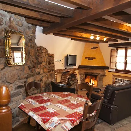 El Cabanon De * Pimiango