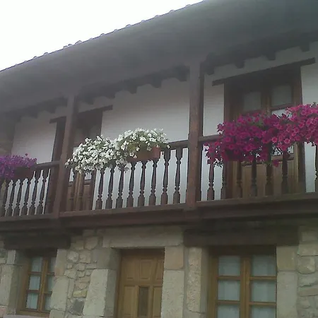 El Cabanon De Pimiango