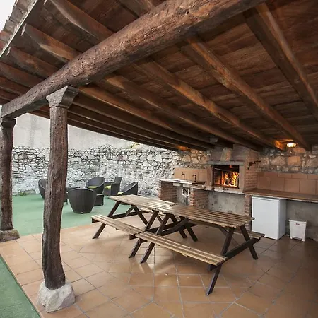 El Cabanon De * Pimiango